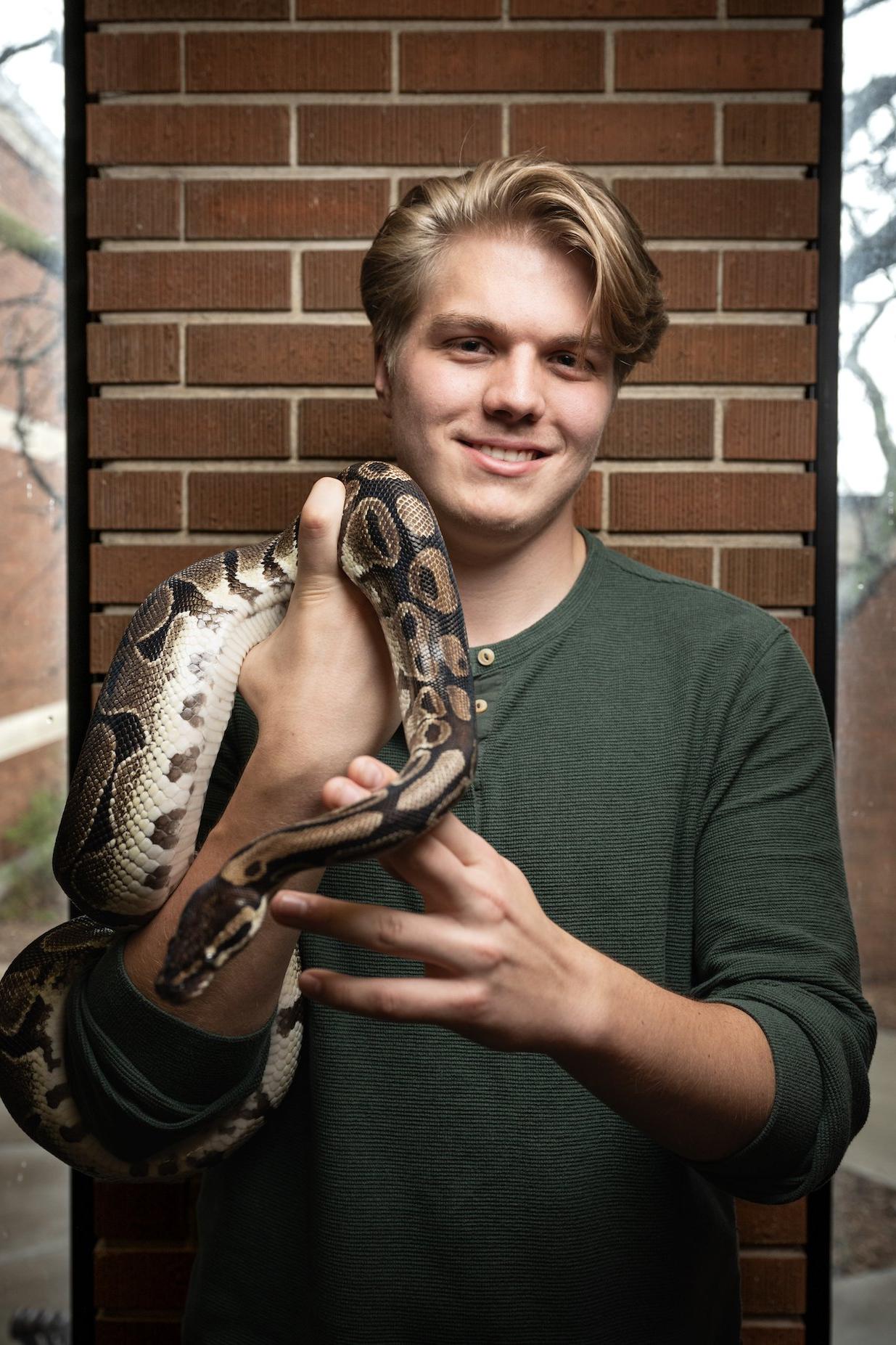 Photo of biological sciences student Charles Vaughn